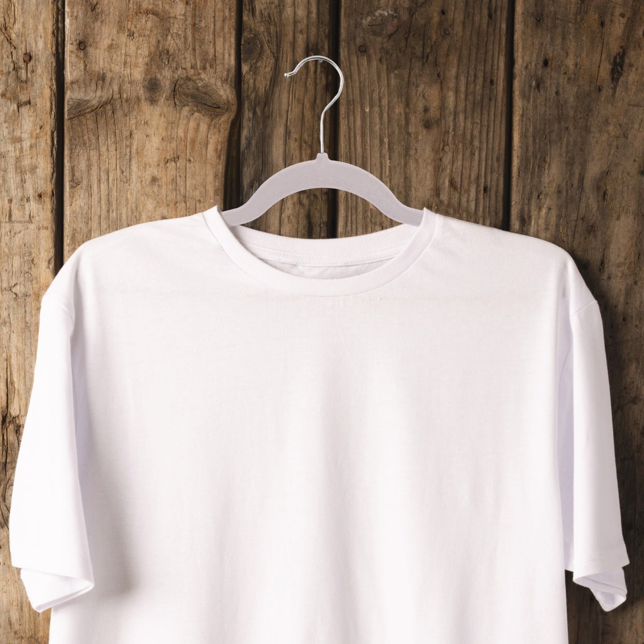 Umeraș antialunecare acoperit cu catifea ivoir, bară pentru pantaloni - ideal pentru rochii, fuste, pantaloni, bluze și tricouri - HUMERO