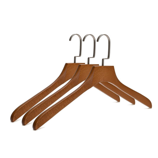 Umeraș de lux din lemn maro vintage cu cârlig rotativ, umeri lați și design modern - ideal pentru costume, sacouri, cămăși, bluze, jachete, paltoane și tricouri - HUMERO