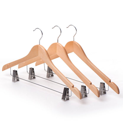 Umeraș din lemn de arțar natur cu clipsuri metalice - ideal pentru cămăși, bluze, pantaloni, tricouri și rochii - HUMERO