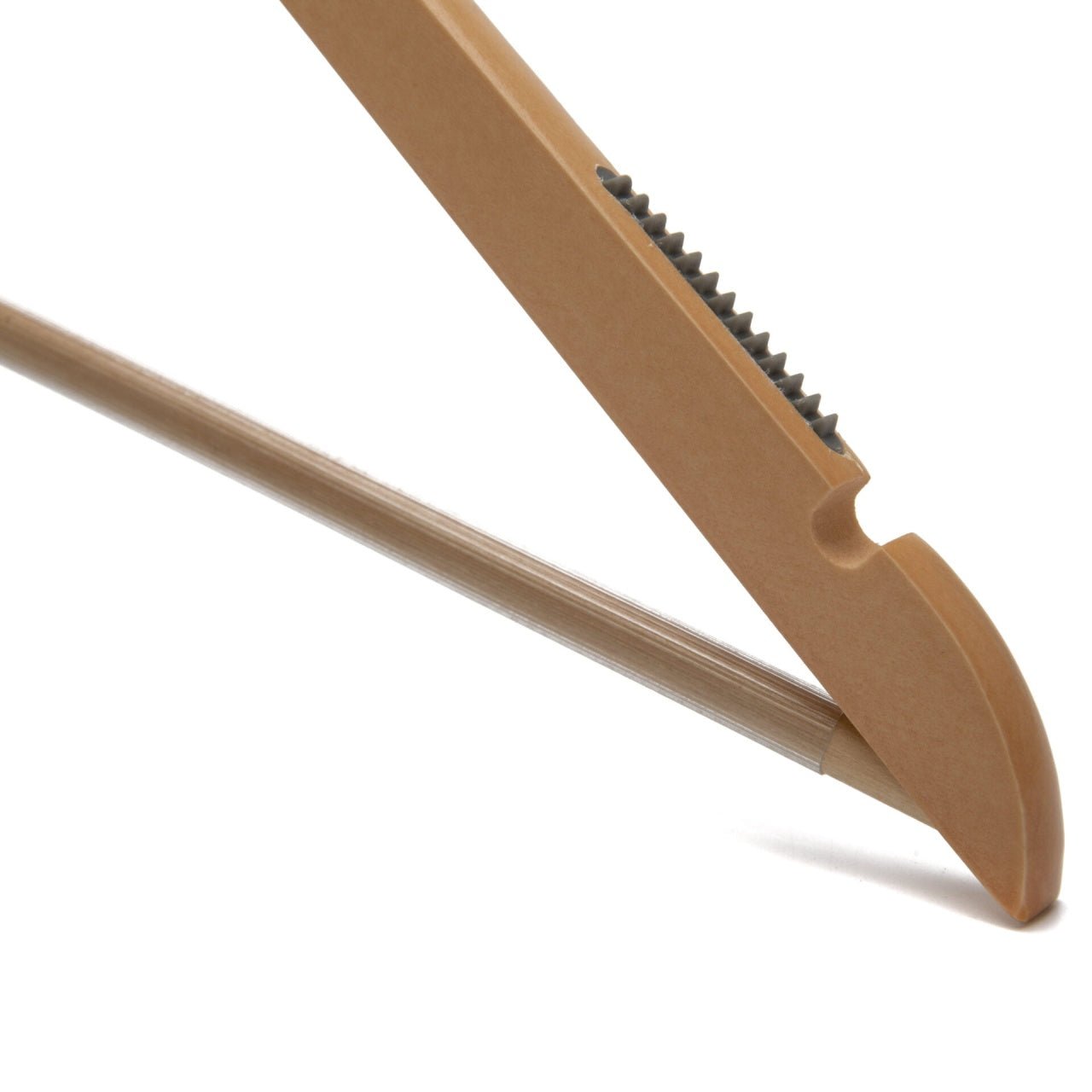 Umeraș din lemn natur cu striații antialunecare si bară pentru pantaloni - ideal pentru pantaloni, rochii, fuste, cămăși, bluze, jachete și tricouri - HUMERO