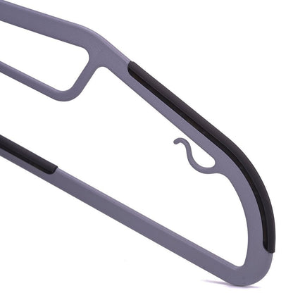 Umeraș din plastic gri cu margini antialunecare si bară pentru pantaloni - ideal pentru rochii, pantaloni, fuste, bluze și tricouri - HUMERO