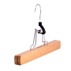 Umeraș pentru pantaloni FlikFlak din lemn natur cu elemente metalice - ideal pentru pantaloni și fuste - HUMERO