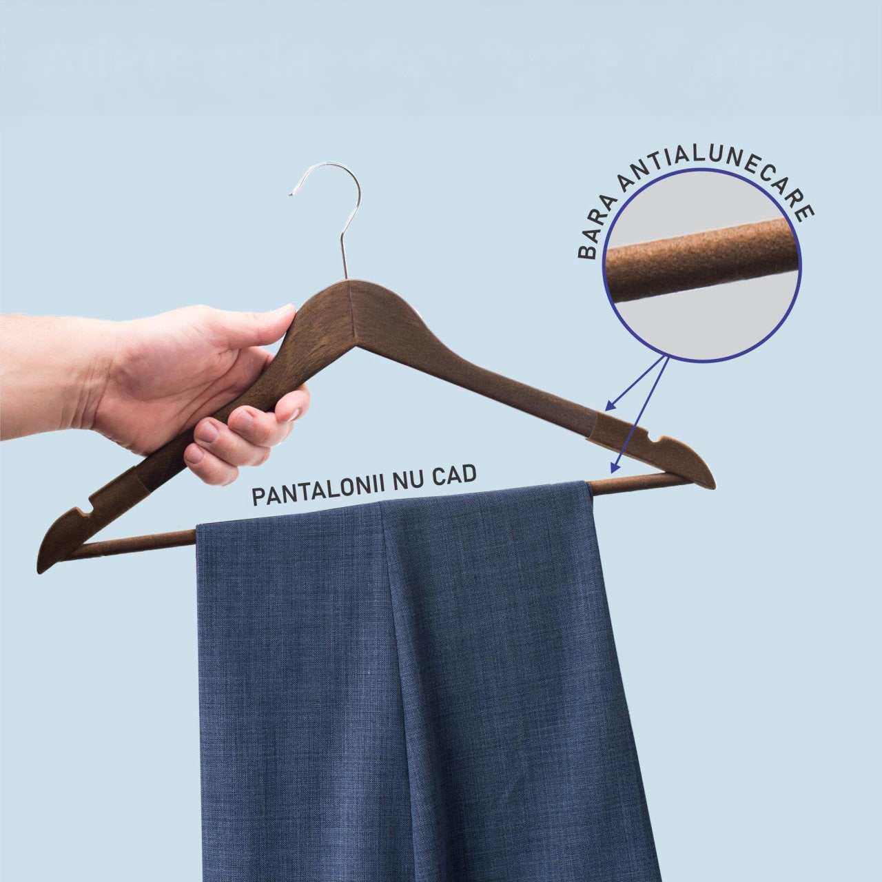 Umeraș din lemn cu finisaj vintage,bară pentru pantaloni și margini de catifea - pentru haine delicate